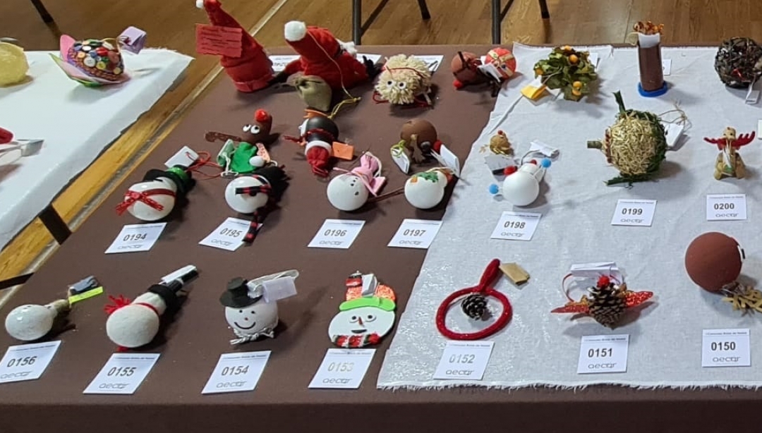 I Concurso De Bólas De Nadal 1/33